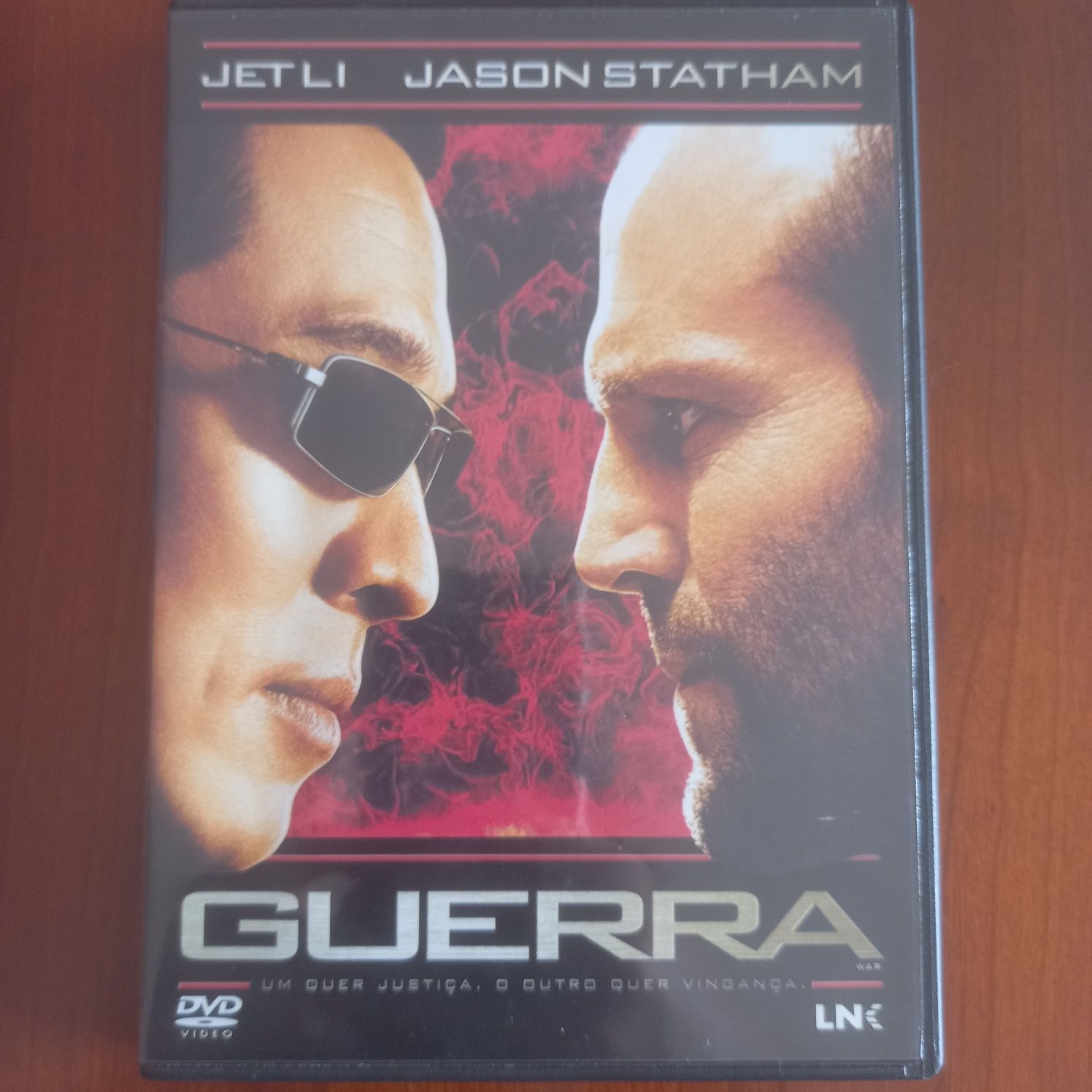 DVD  com muito pouco uso.