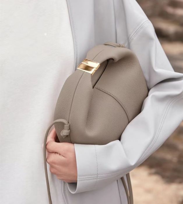 Сумка бежева polene