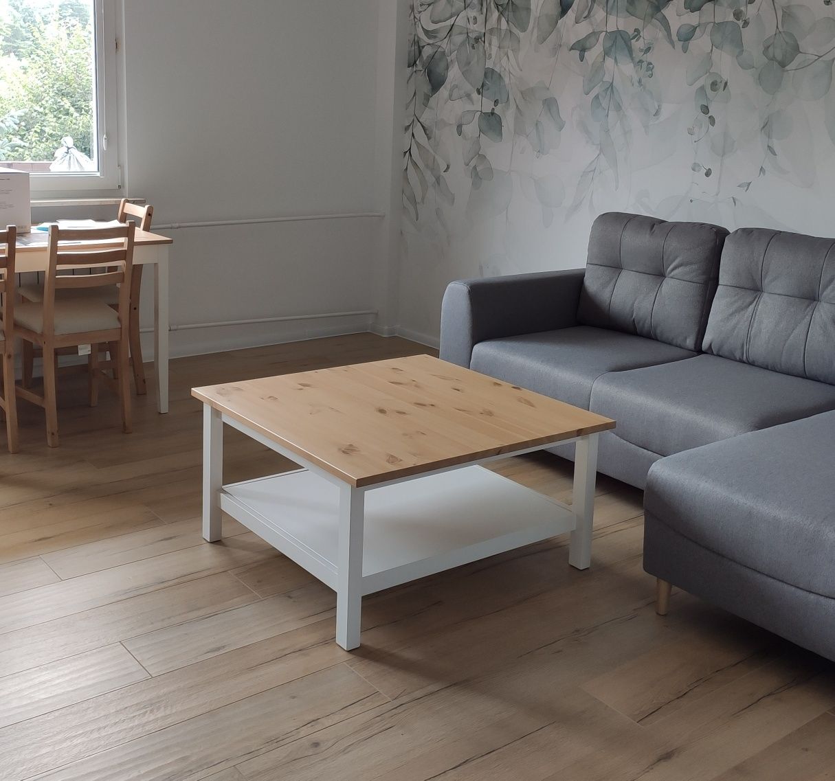 Hemnes stół plus ława bez krzeseł