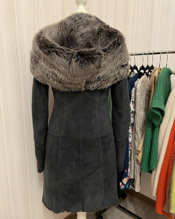 Дубленка натуральная НОВАЯ