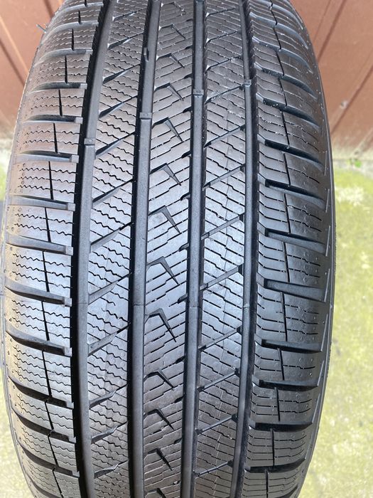 Opona 215/55r18 Vredestein Quatrac Pro +
