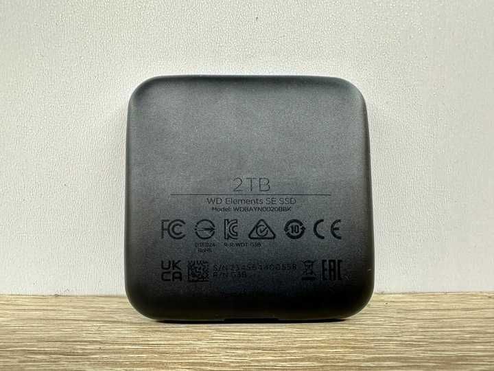 Dysk zewnętrzny przenośny WD Elements SE SSD 2TB