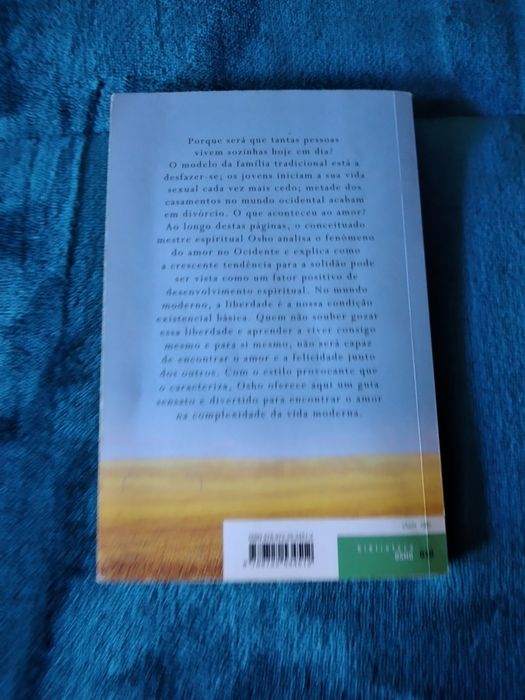 Livro - Amar, Liberdade e Solidão