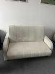 Rozkładana sofa 2 osobowa