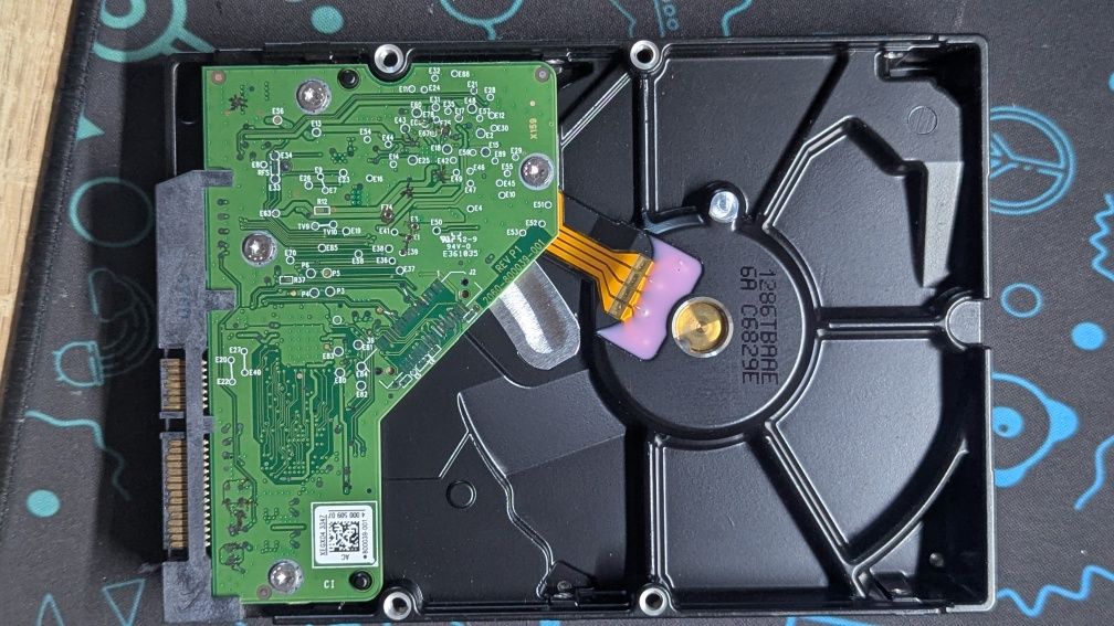 Жорсткий диск wd10ezex 1.0TB