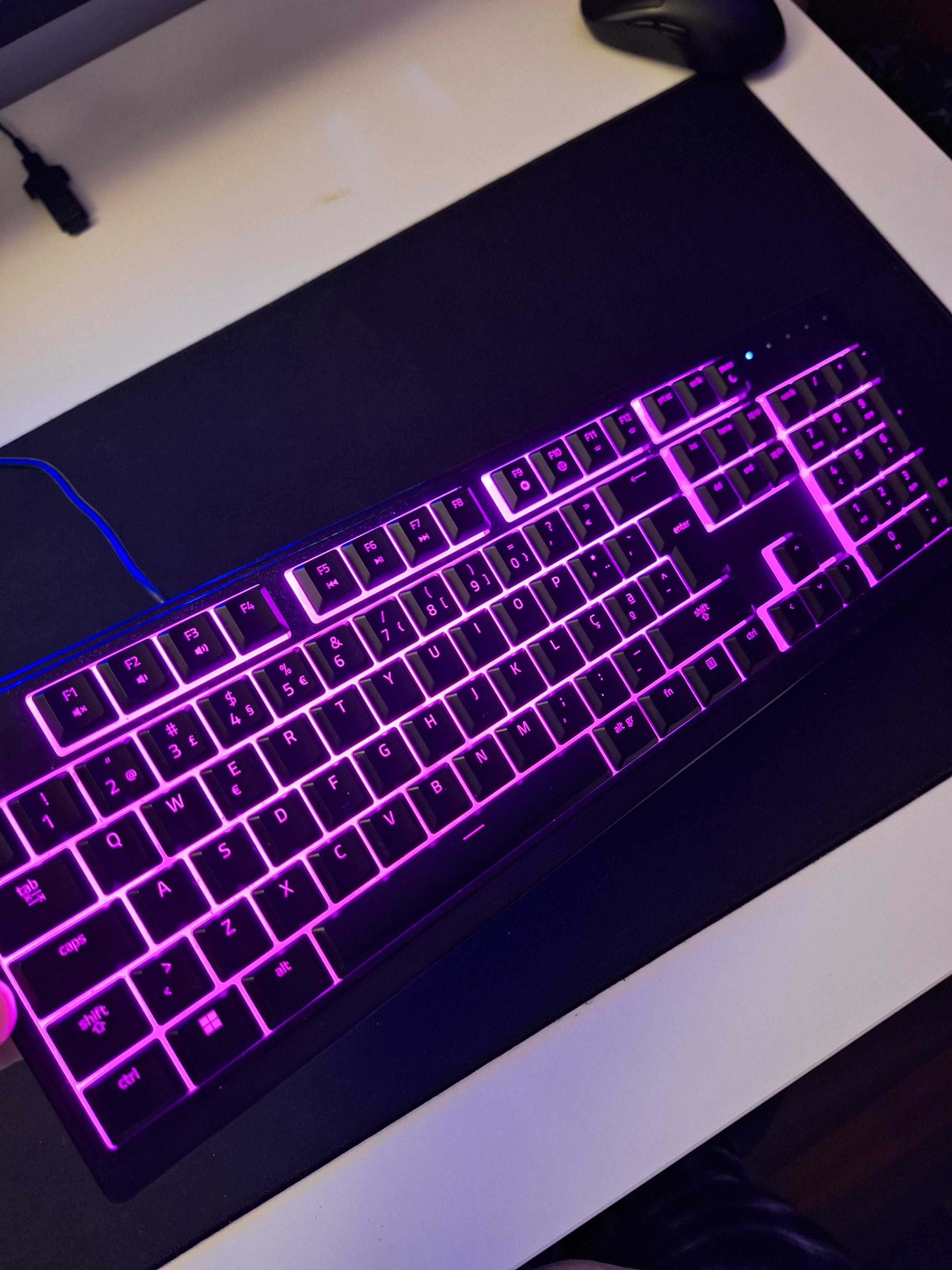 Teclado Gaming - Teclado Razer Ornata V3 X RGB PT