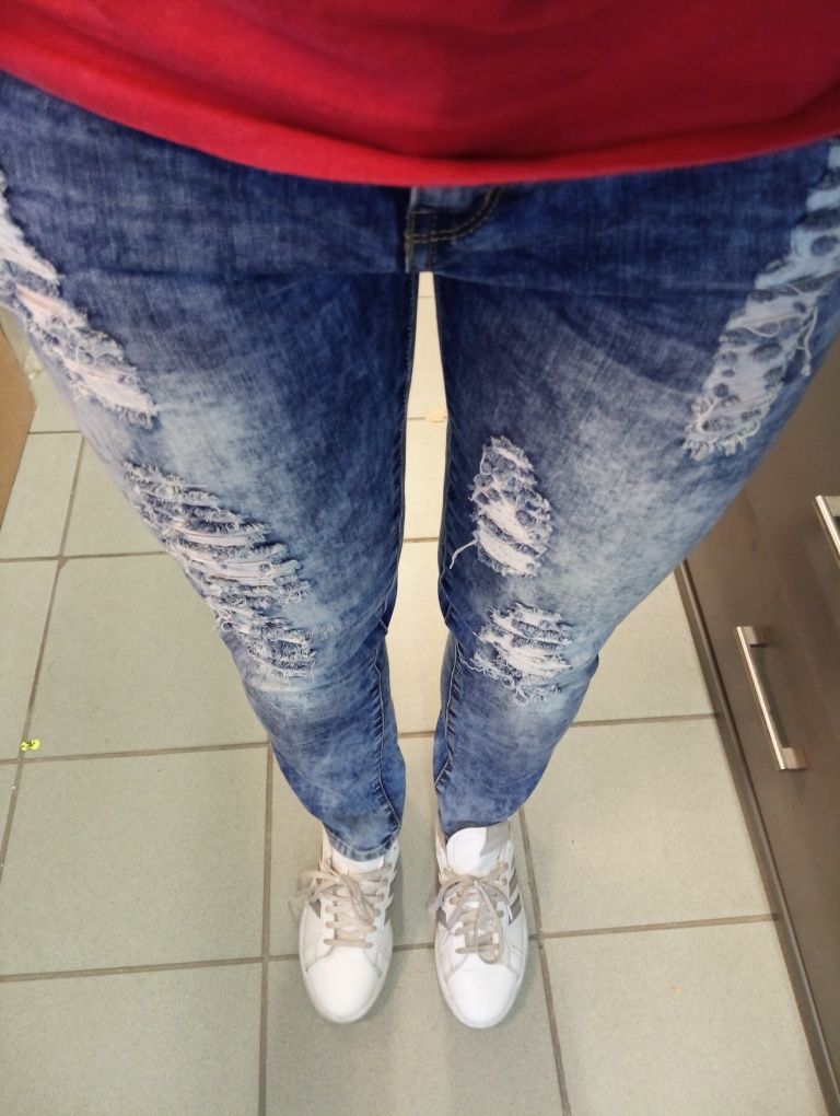 Spodnie jeans przecierane rurki skinny L