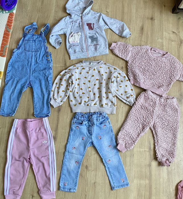 Речі на дівчинку, пакет вещей на девочку, кофта ,джинси ,костюм ,74-80