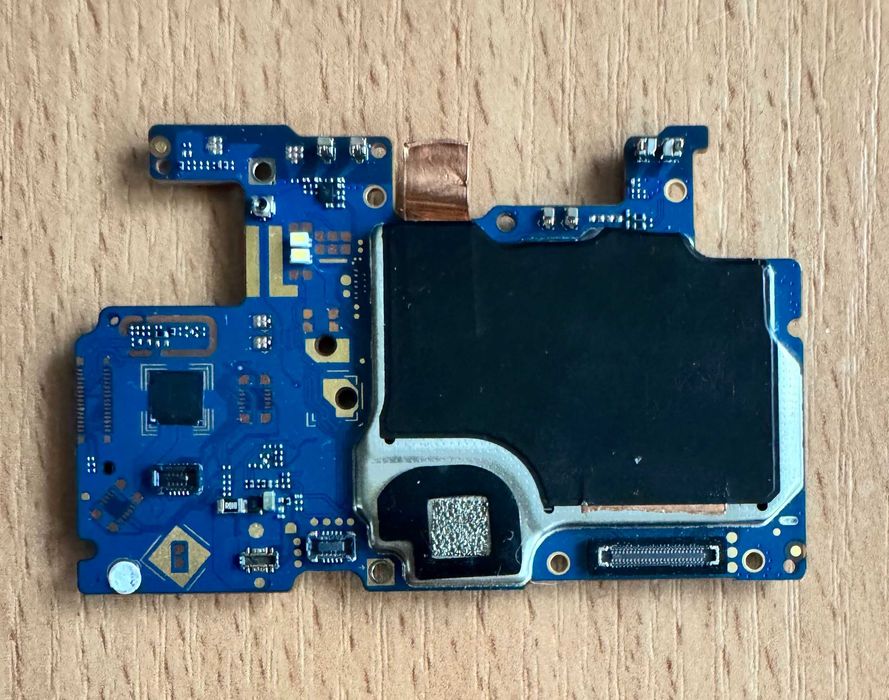 Плата TECNO Spark 8C (KG5n) 4/64Gb Dual SIM Magnet Black