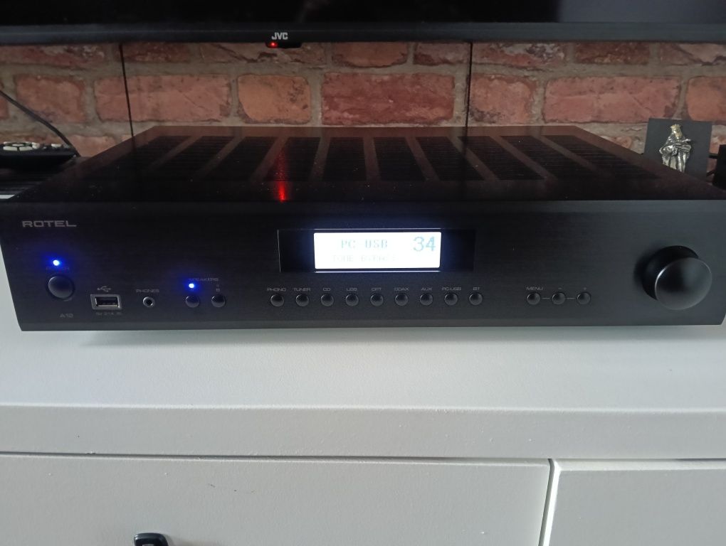Wzmacniacz Rotel A12 USB B do połączenia z laptopem