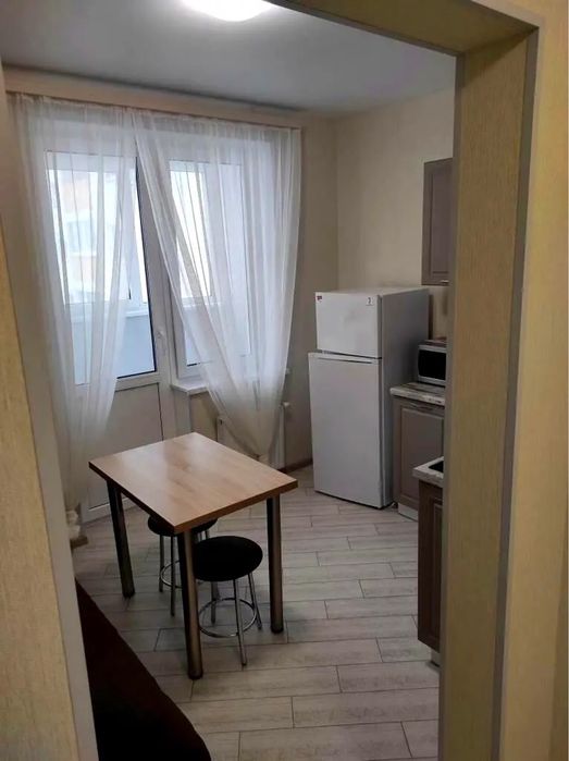 Оренда 1к, Подільський район, вул. С. Данченка 28, метро Оболонь