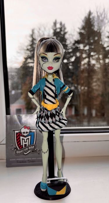 Monster Hign Frankie Stein День Фото (2008)