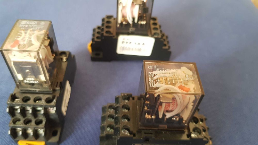 Реле промежуточное MY4 + колодка