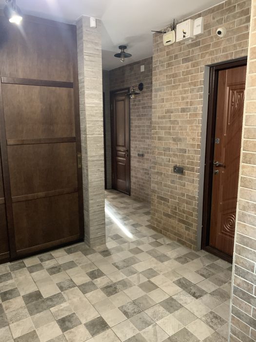 3 кімнатна квартира Таврійський, р-н Зодчого