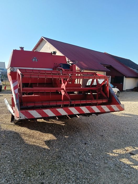 Massey Ferguson 187,186 MF kombajn zbożowy Massey Ferguson