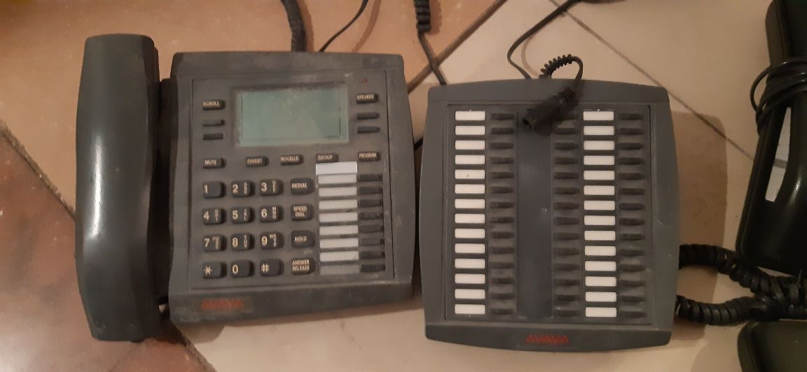 Avaya sieć teleflniczna ip400 ip403 20 telefonów