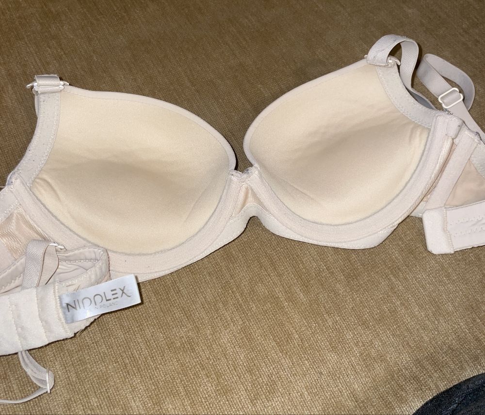 Biustonosz push-up Nipplex