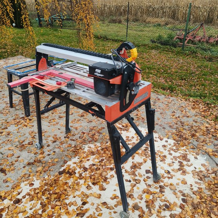 Wodna maszyna do cięcia płytek