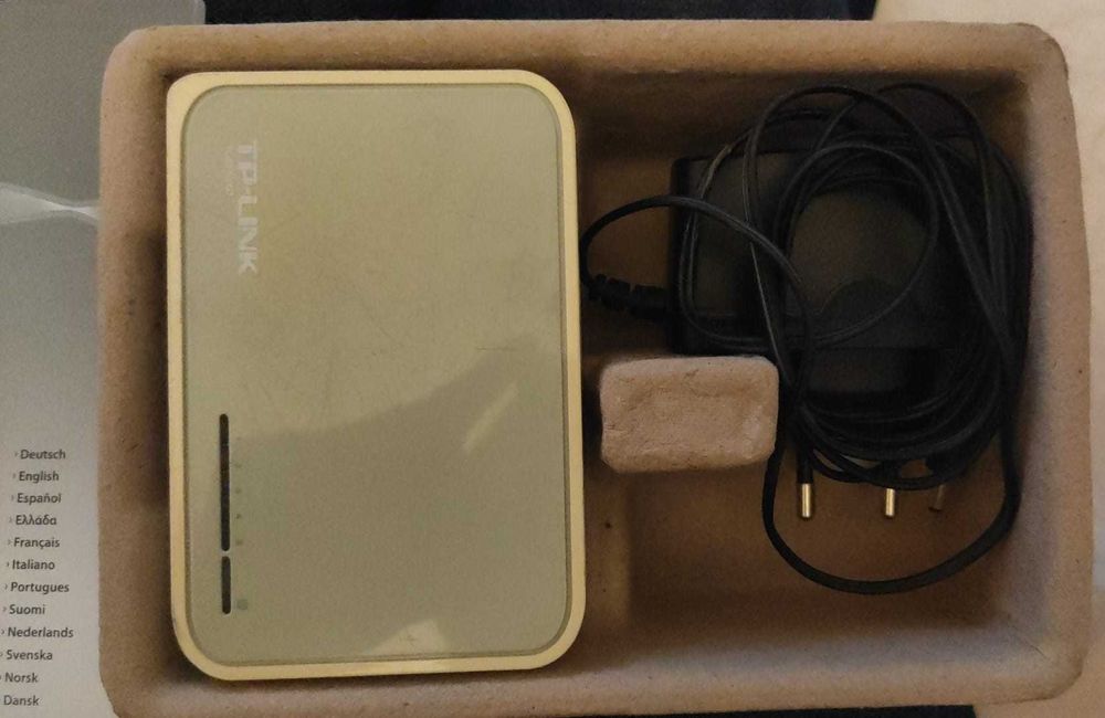 TP-LINK Desktop switch64309592105090121