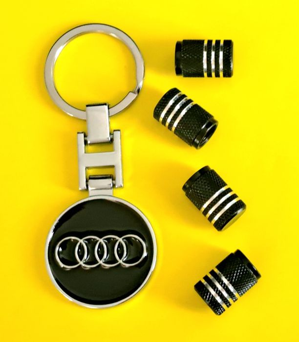 ** NOWY Breloczek AUDI + Nakrętki na wentyle czarne komplet tuning