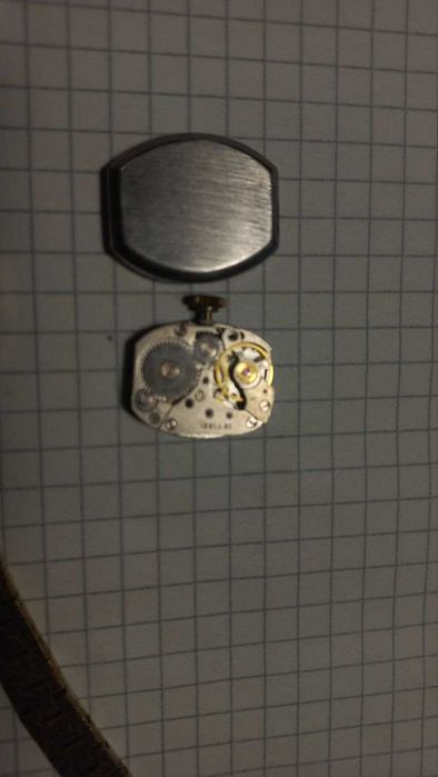 Часы Луч женские. 17 камней