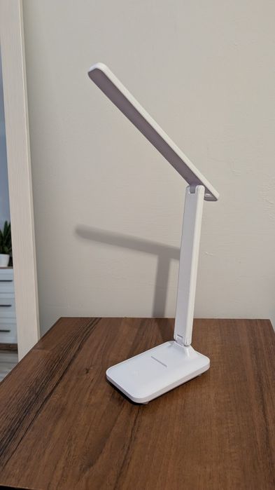 Лампа настільна акумуляторна