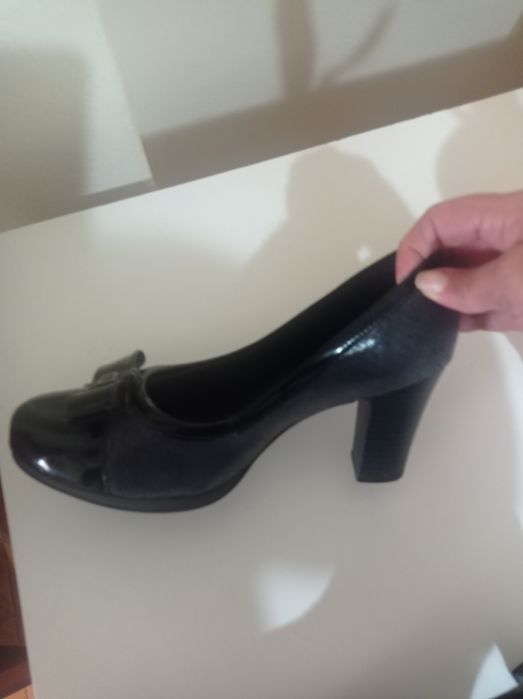 Sapato preto n 38 Piccadilly