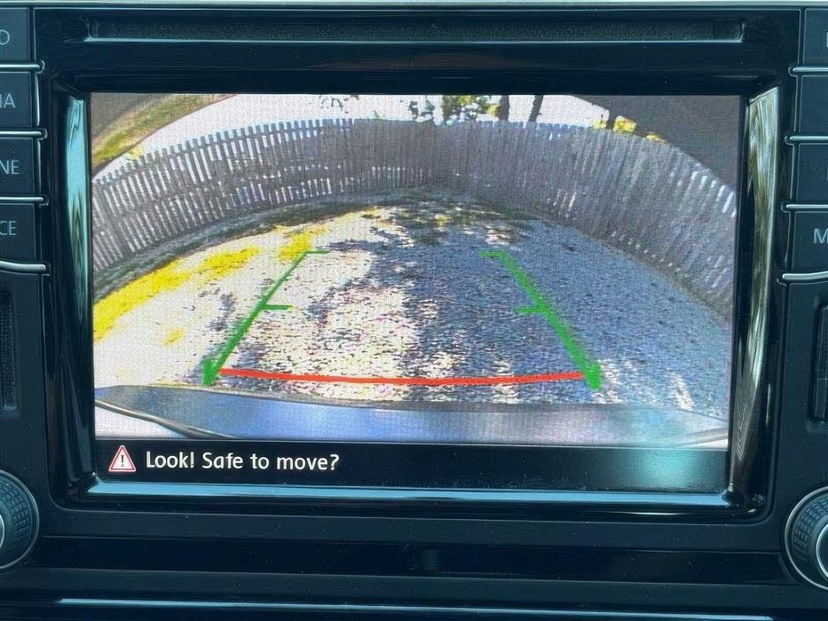 Volkswagen Jetta Sport      2016