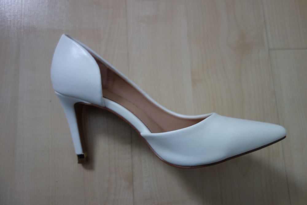 Buty ślubne, z USA, piękne (r. 38)