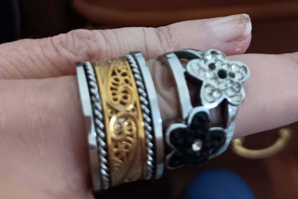 Anel aliança relogio material   aço novos