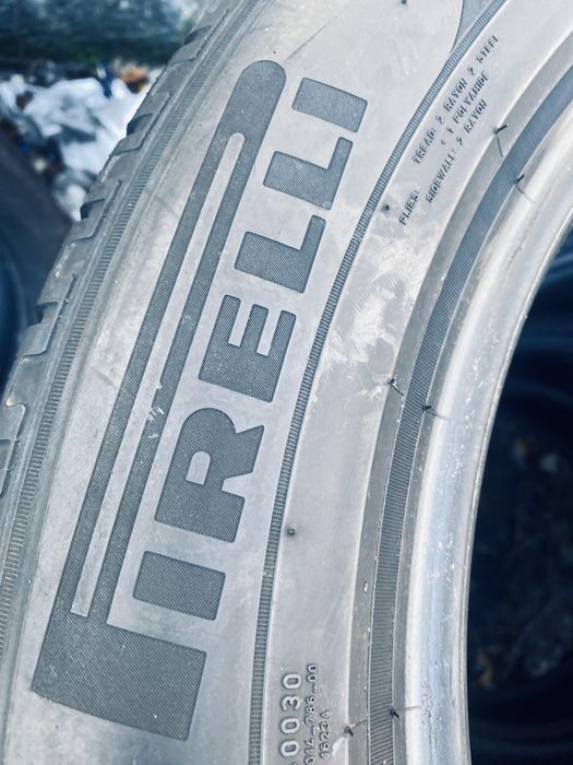 275 50 20 Pirelli Scorpion winter 85%