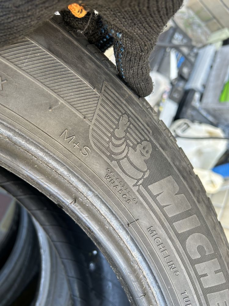 Резина Michlen 235/55r19