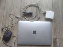 Apple MacBook Pro 13"inch 2017 8/128gb intel i5