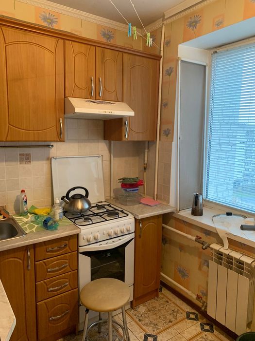 Продам 1 кімнатну в центрі Ріхтера