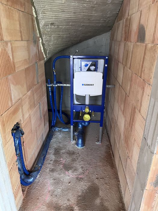 Uslugi hydrauliczne Hydraulik łazienki kanalizacja przerobki gaz