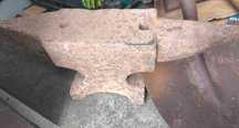 Bigorna de ferreiro de 32Kg e 52cm