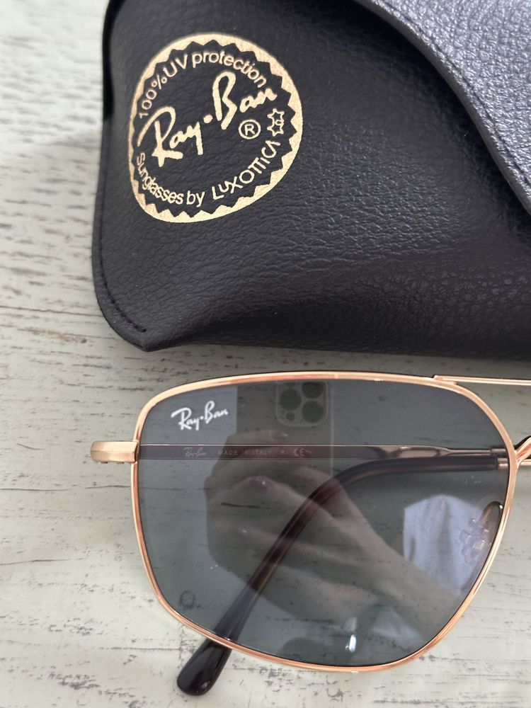 Окуляри ray-ban в золотій оправі