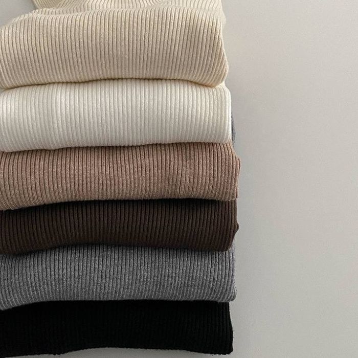 Гольф водолазка в рубчик