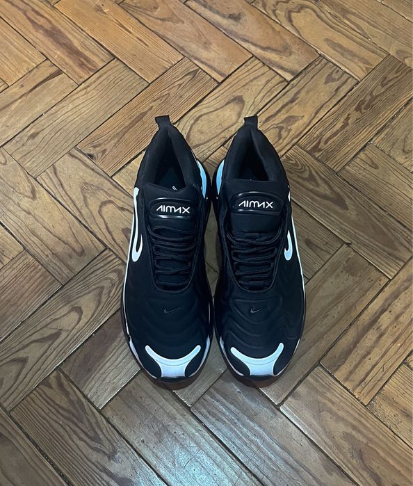 Nike Air Max 720 Preto e branco