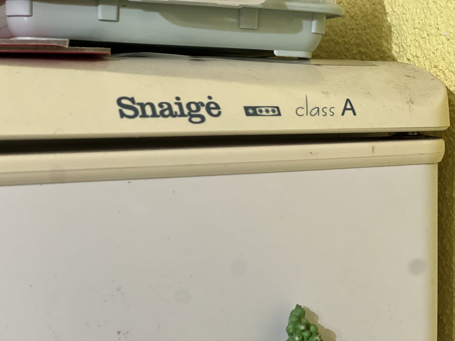 Холодильник Snaige