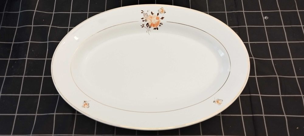 Travessa de loiça Madalena de Leiria