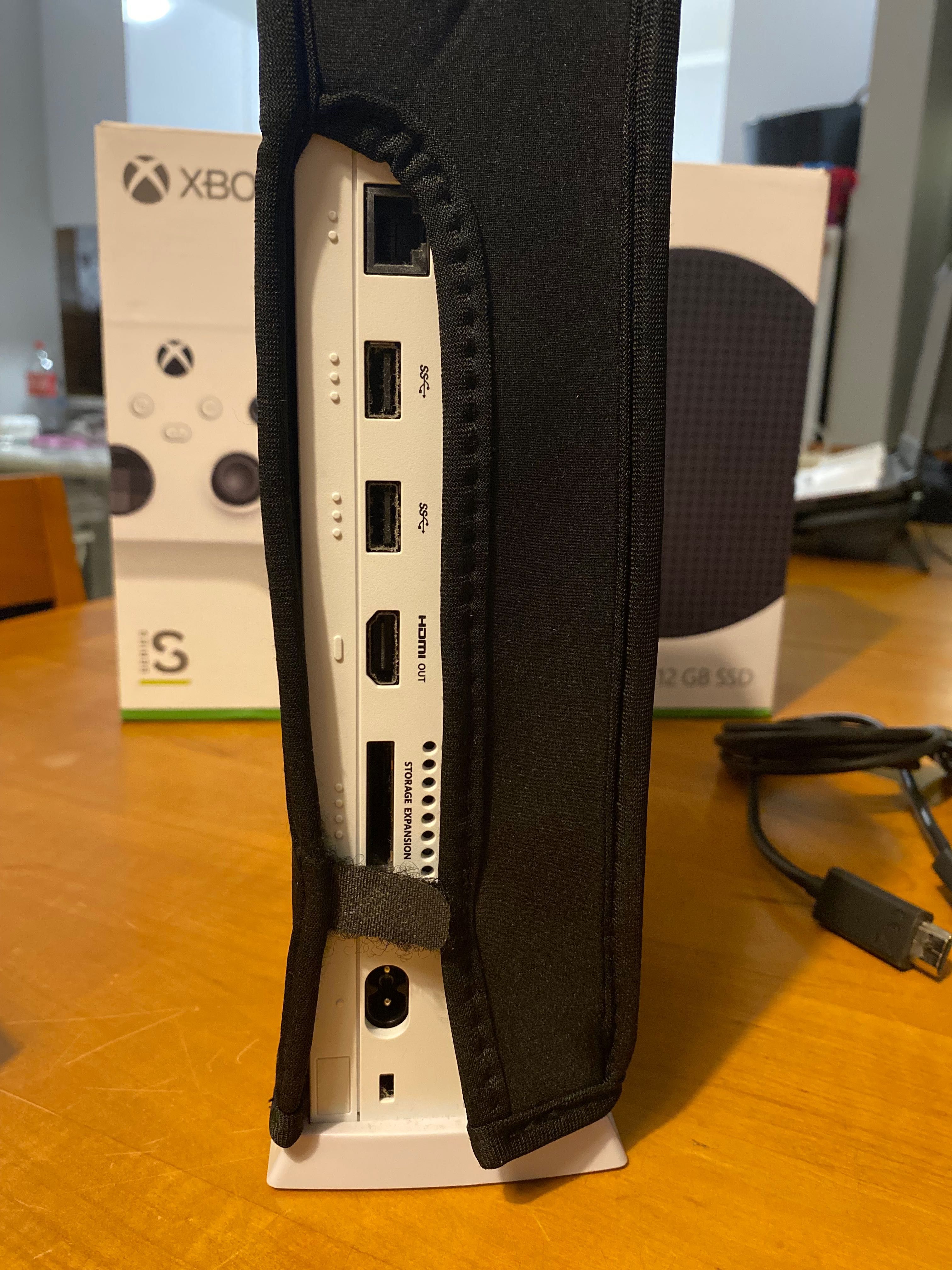 Xbox Series S 512GB + Comando Forza + extras