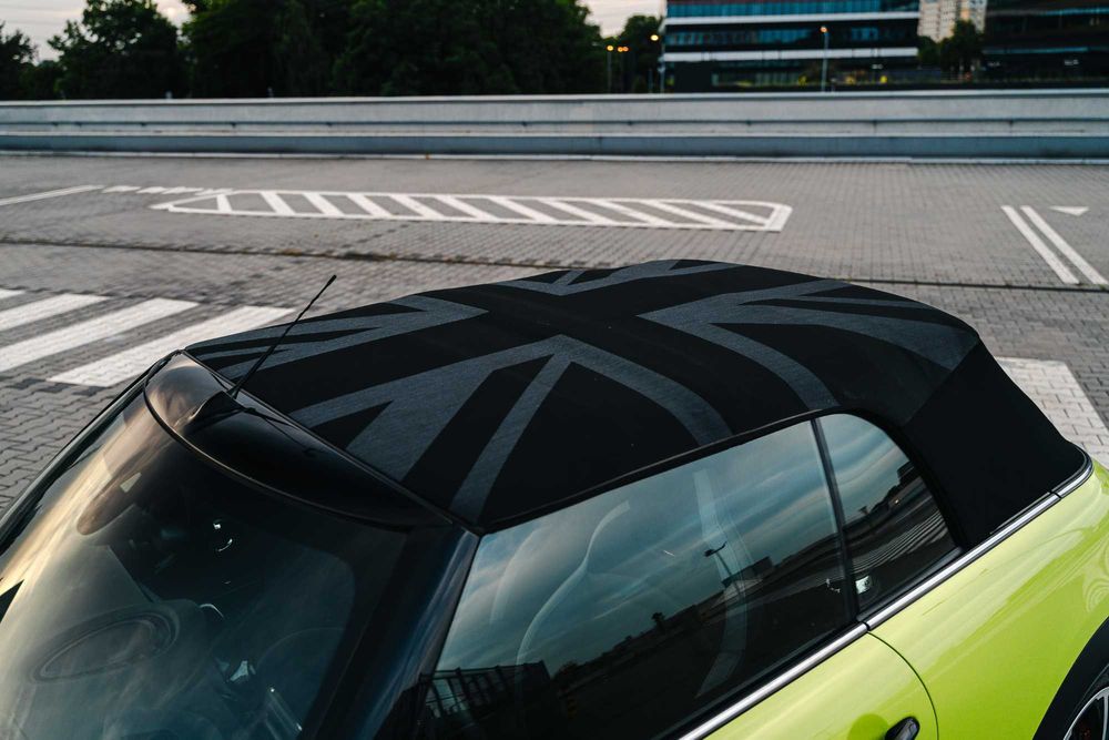 Wynajem MINI Cooper(John Cooper Works)Cabrio wypożyczalnia samochodów