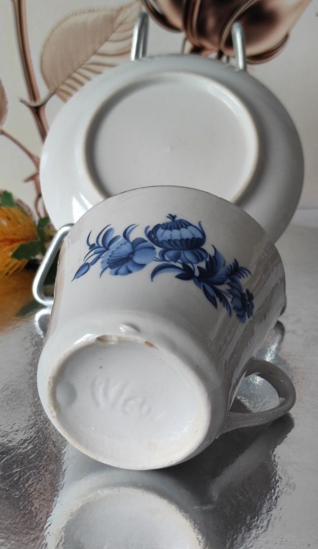 Piękna stara porcelana Trio filiżanka spodek deserowy