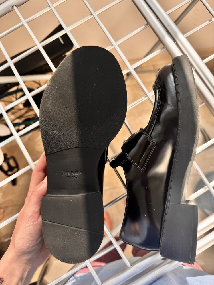 Лофери PRADA чорні
