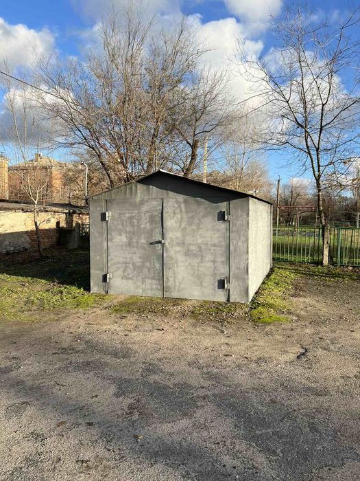 Продам гараж цум 3 больница