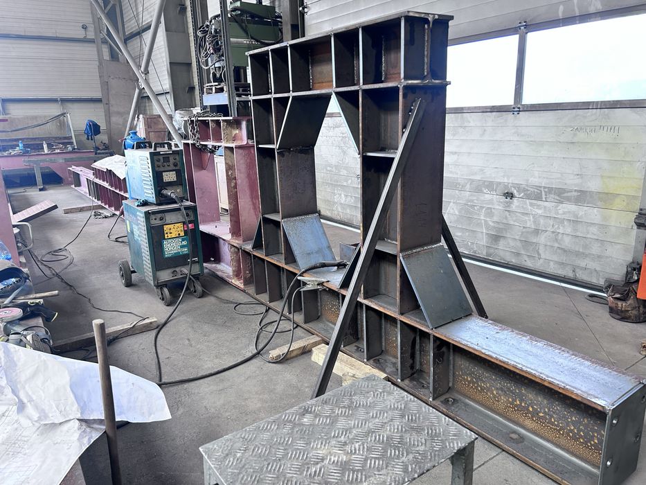 SMD  Spawanie Aluminium Niwrdzewka Konstrukcje stalowe gięcie