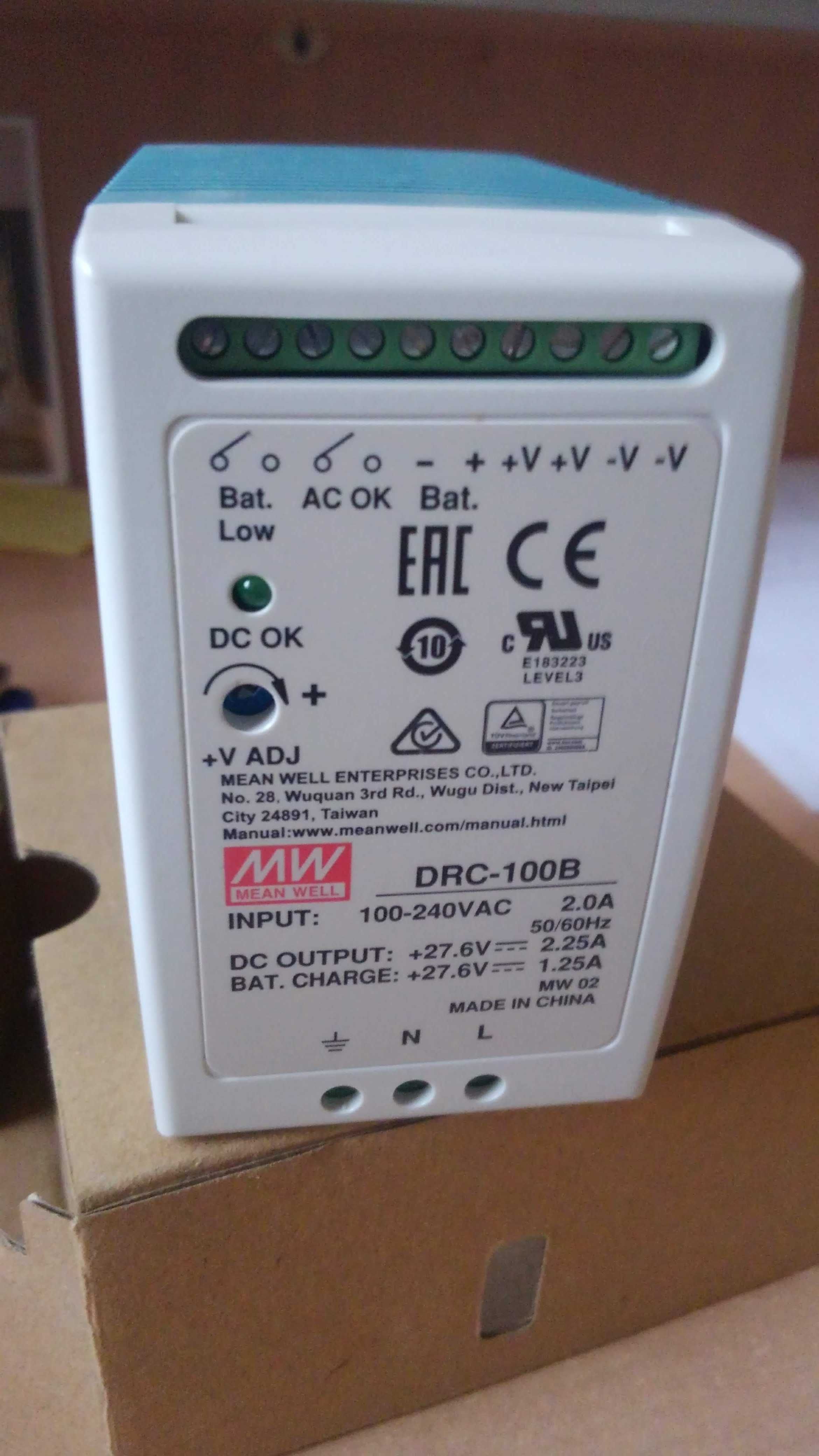 Блок живлення з функцією UPS Mean Well DRC-100B