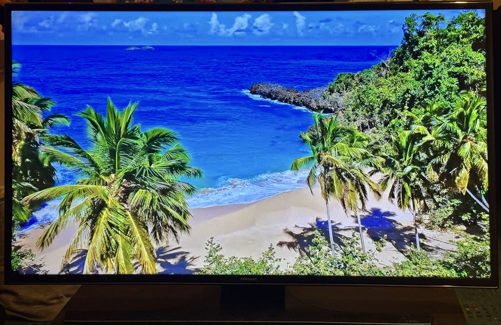 Телевизор Samsung UE40JU6485U 40 дюймов 4K Ultra HD Smart TV Wi-Fi