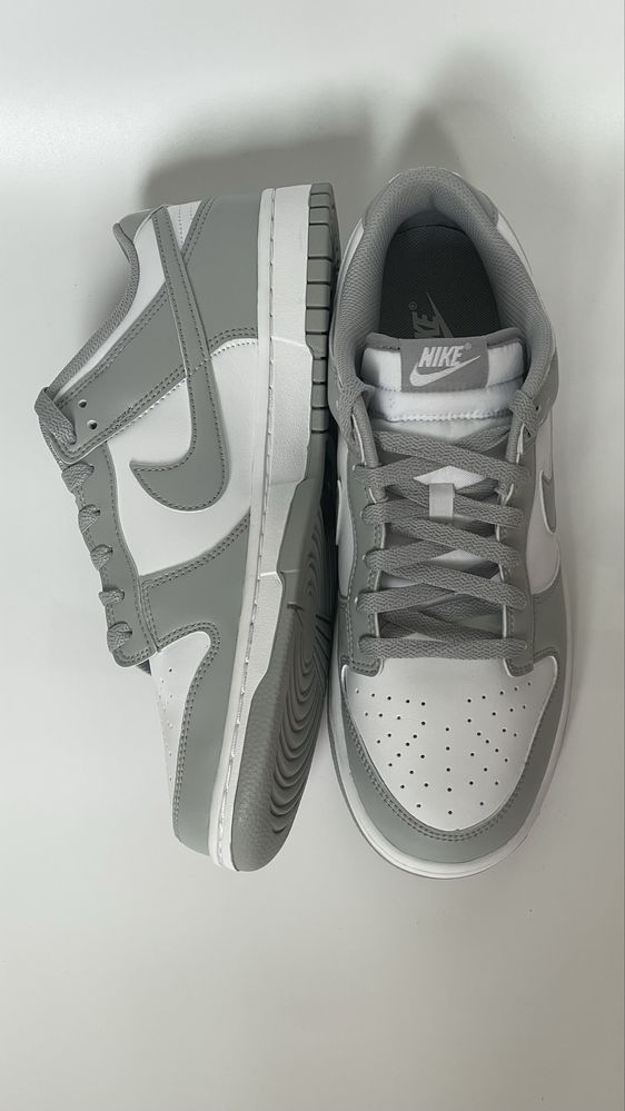 Оригінальні кросівки Nike Dunk Low